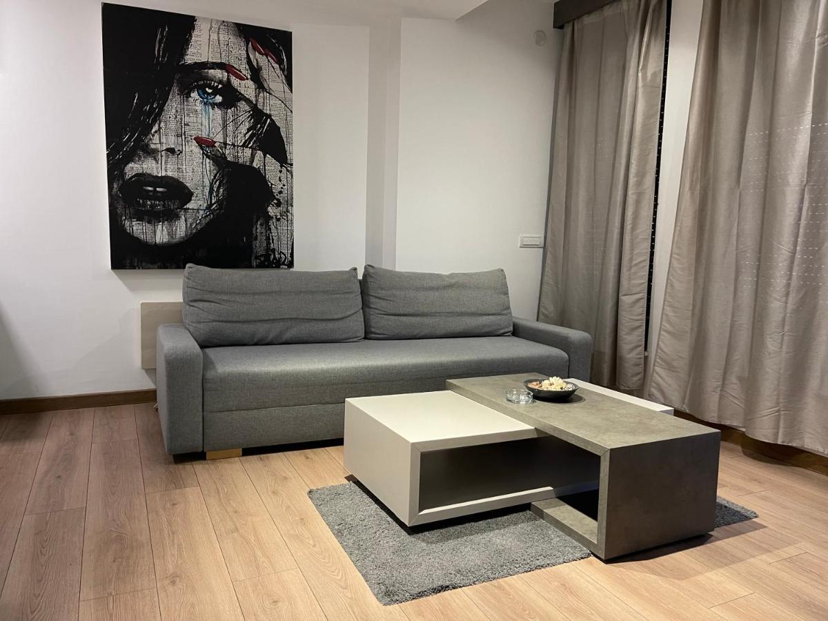 Empire Queen Apartments Belgrade Extérieur photo