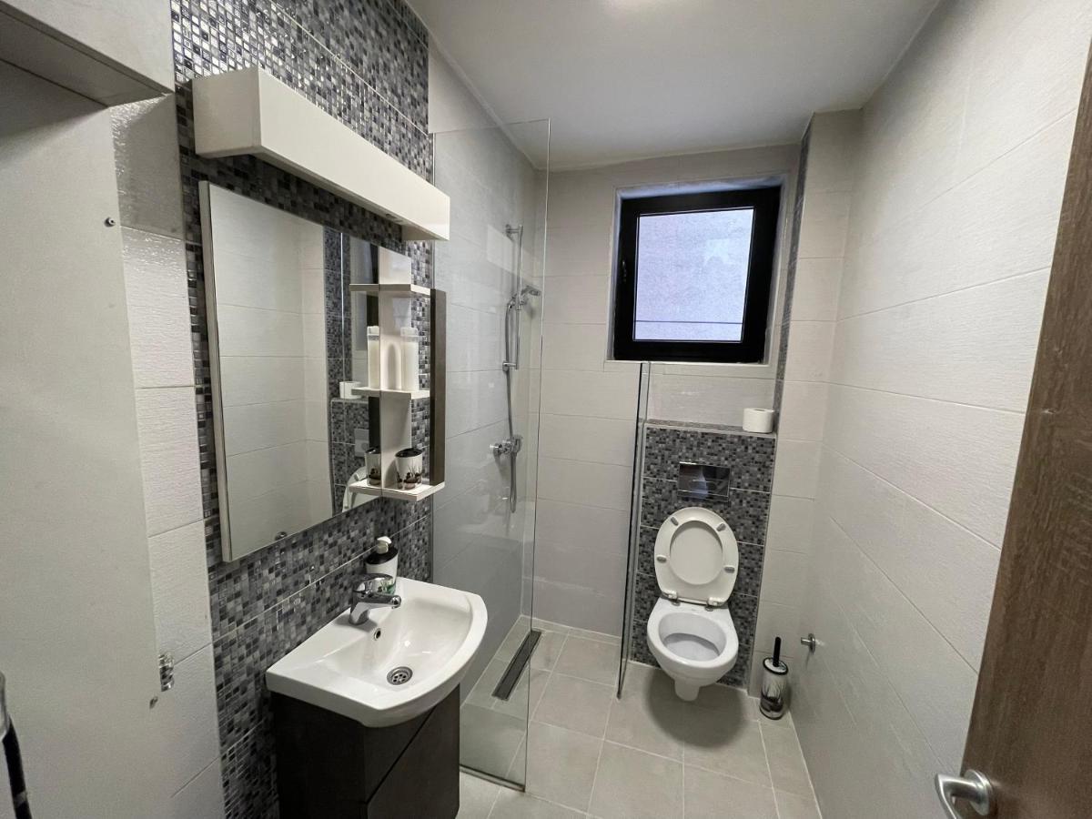 Empire Queen Apartments Belgrade Extérieur photo